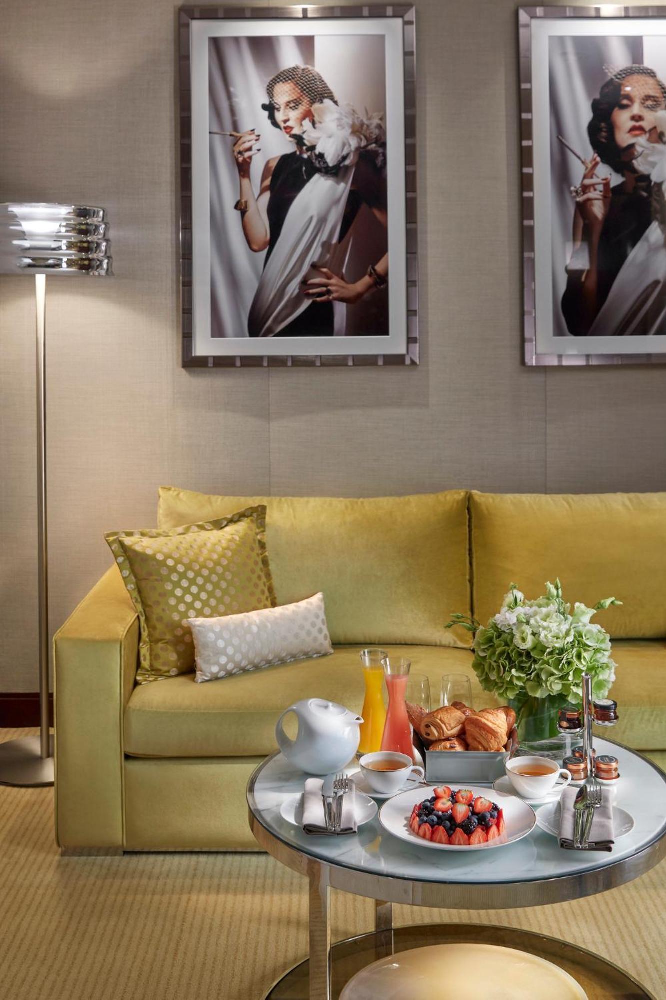 Mandarin Oriental, Paris Hotel Exterior foto