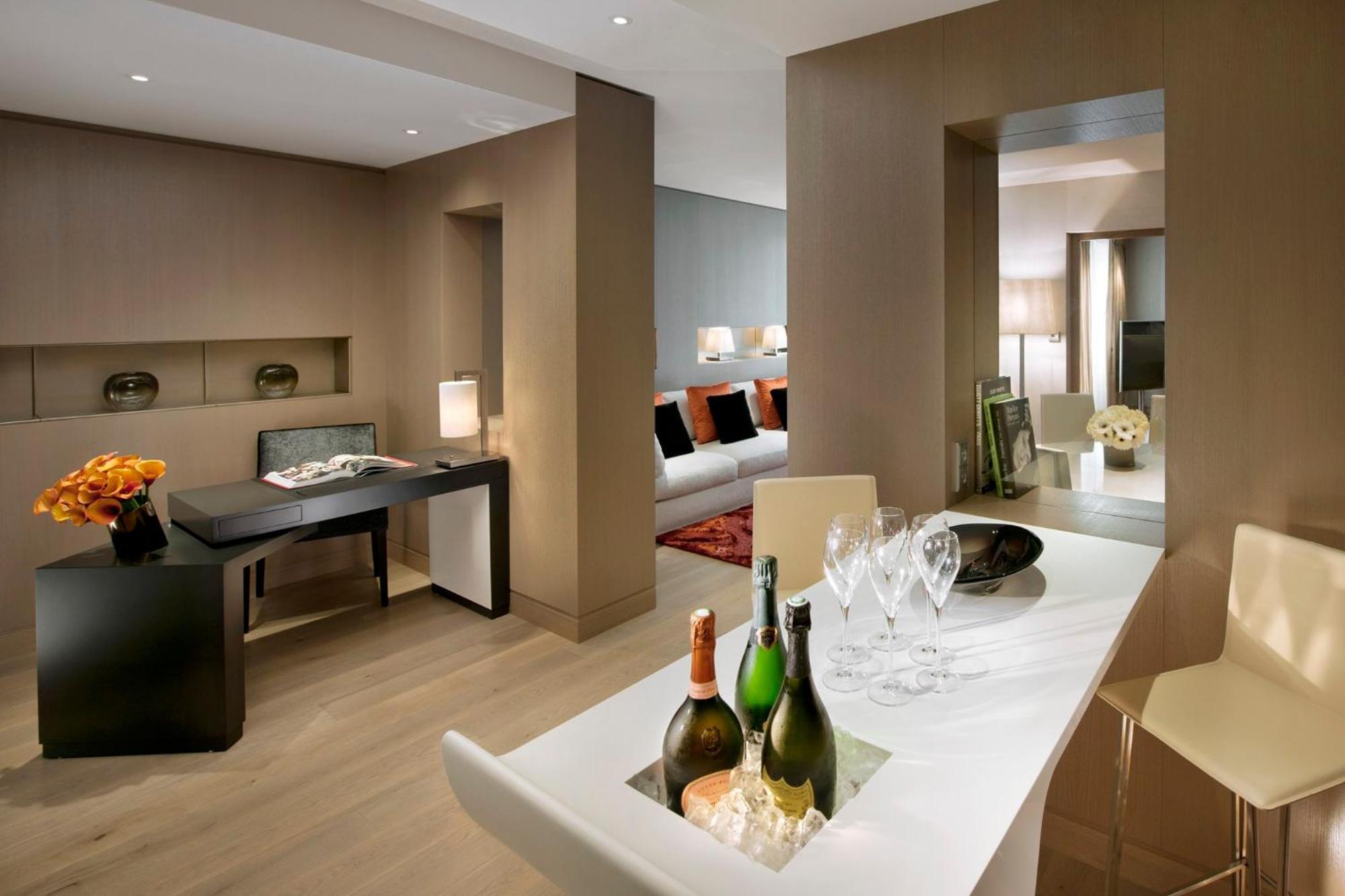 Mandarin Oriental, Paris Hotel Exterior foto