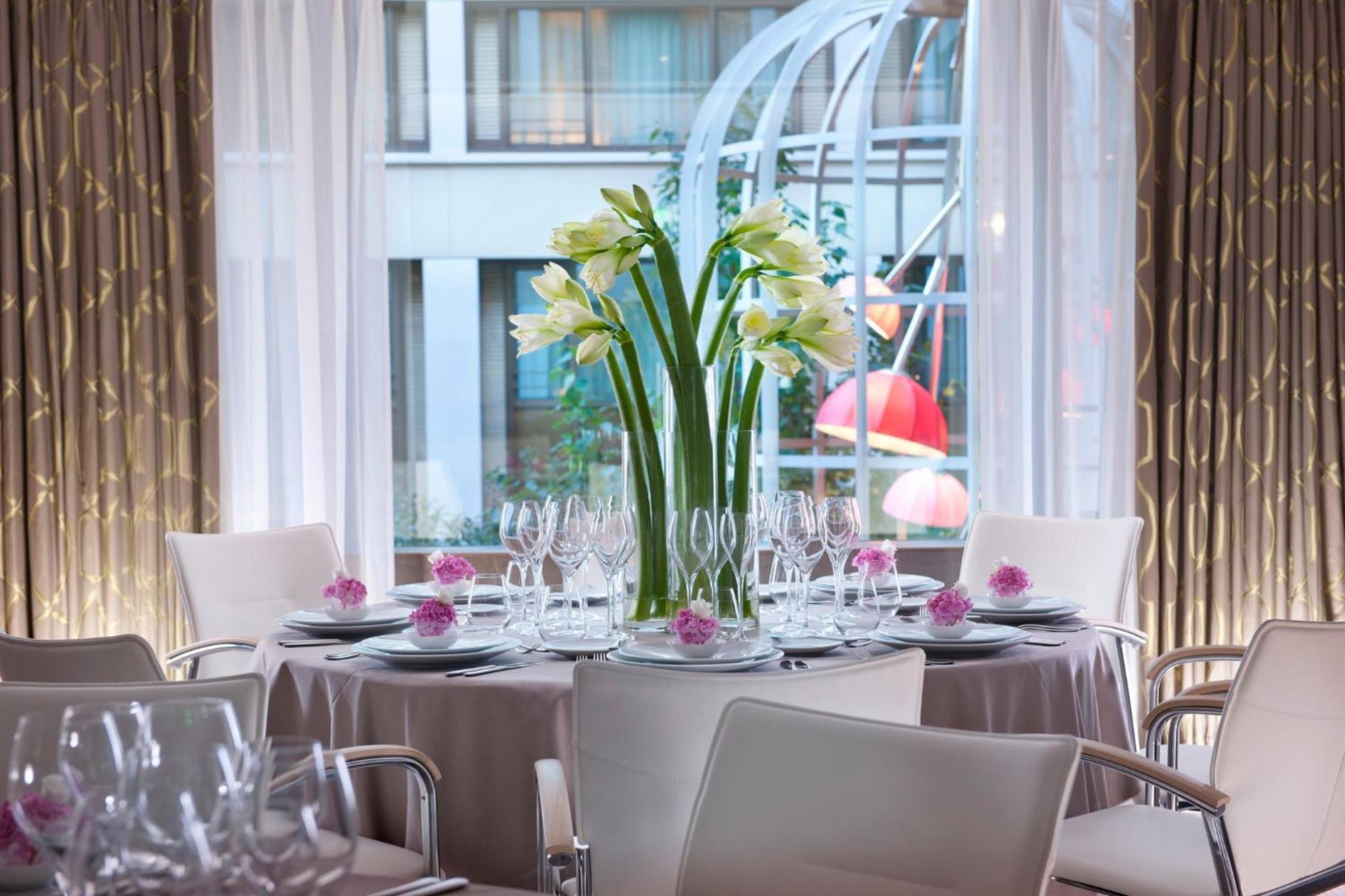 Mandarin Oriental, Paris Hotel Exterior foto